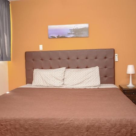 Calle 8 Suites Medellin Ngoại thất bức ảnh