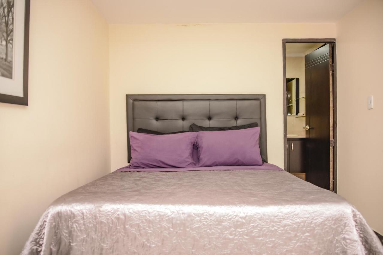 Calle 8 Suites Medellin Ngoại thất bức ảnh