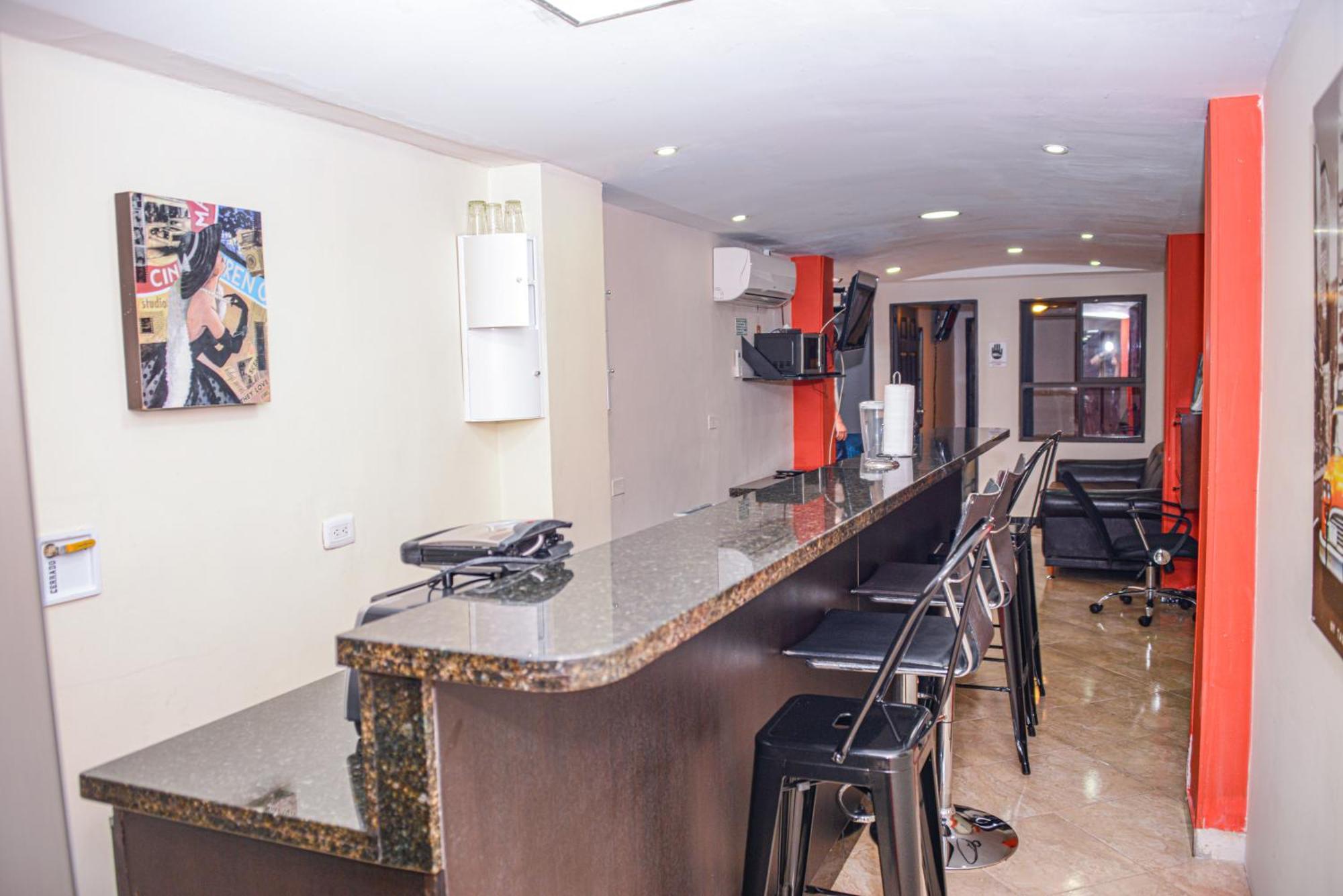 Calle 8 Suites Medellin Ngoại thất bức ảnh
